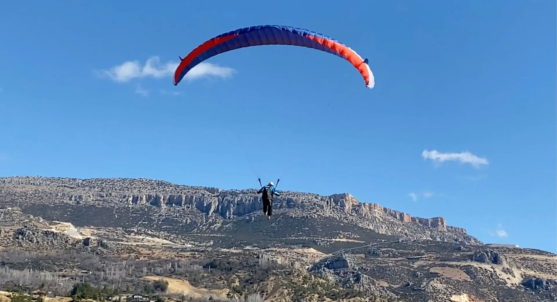 Alman Yamaç Paraşüt Okulu sporcuları yeniden Ermenek’te