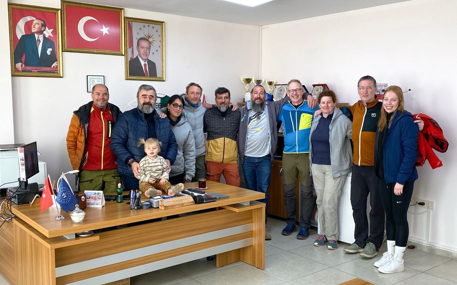 tayyar-parasut-almanya.jpeg
