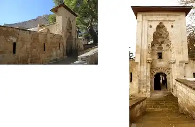 Karamanoğulları Bayrağı-1