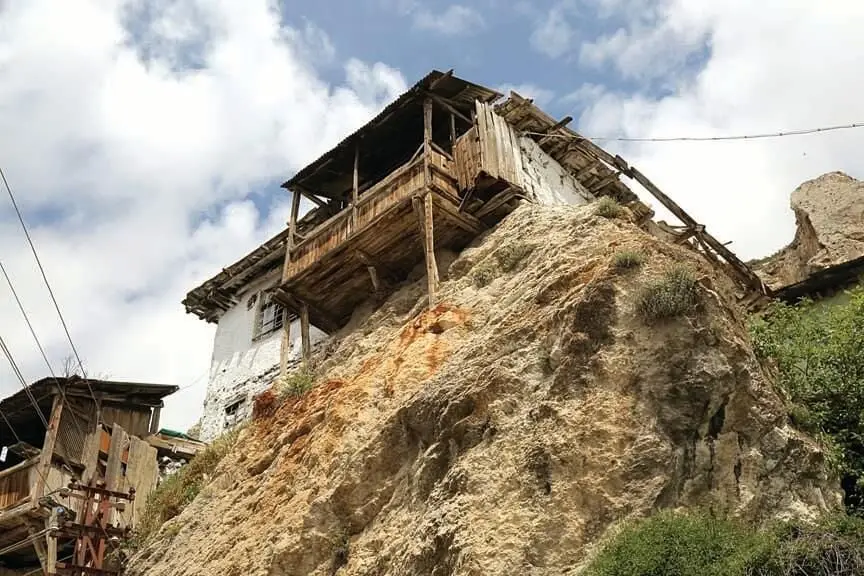 Ermenek panoramik manzara – şehir merkezi ve etraftaki dağlar geniş açı
