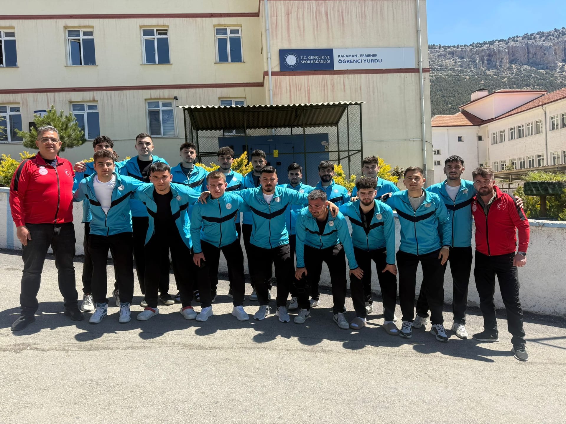 Karaman Yurtları Masa Tenisi Takımı sporcuları