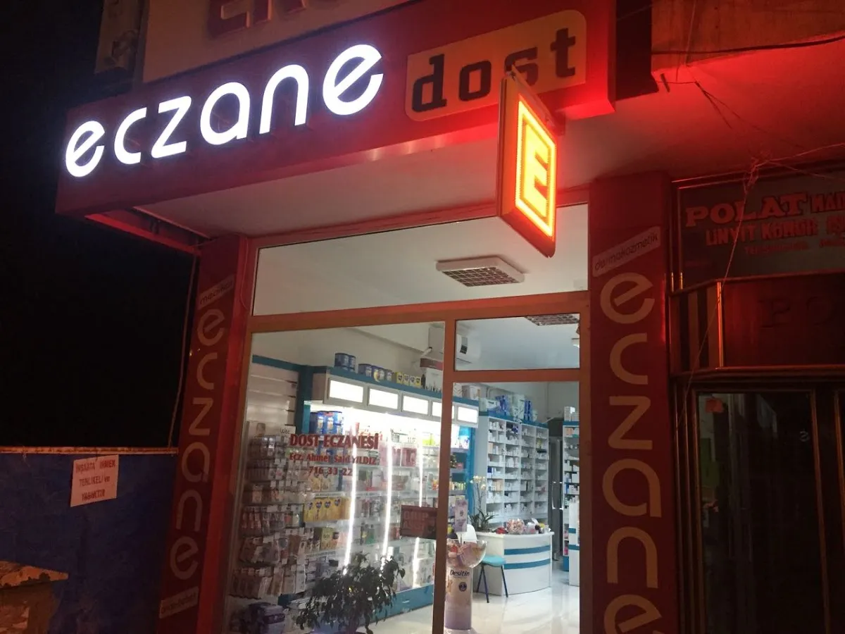 Dost Eczanesi