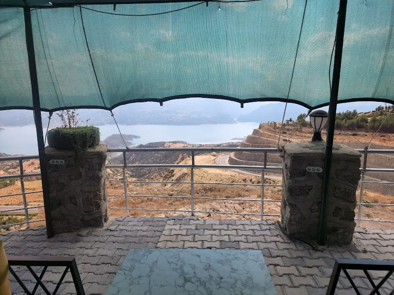 Manzara Cafe