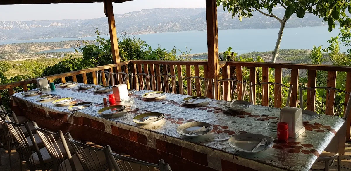 NARLI TEPE ET VE BALIK AİLE RESTORANTI