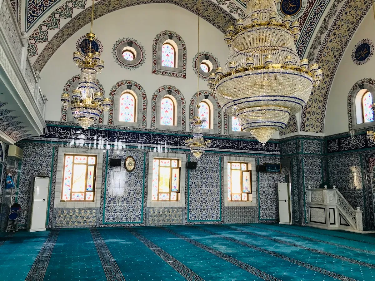 Nezehat Ve Ahmet Keleşoğlu Cami
