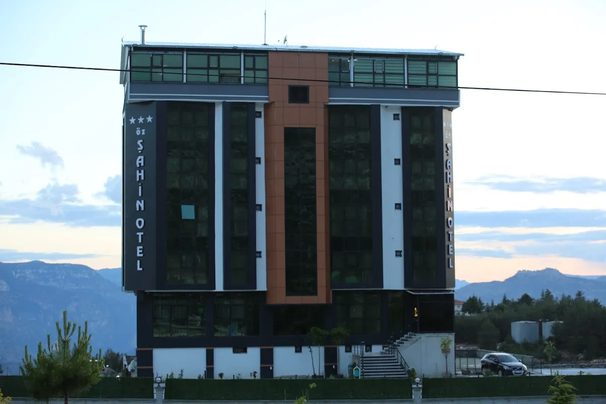 Öz Şahin Otel