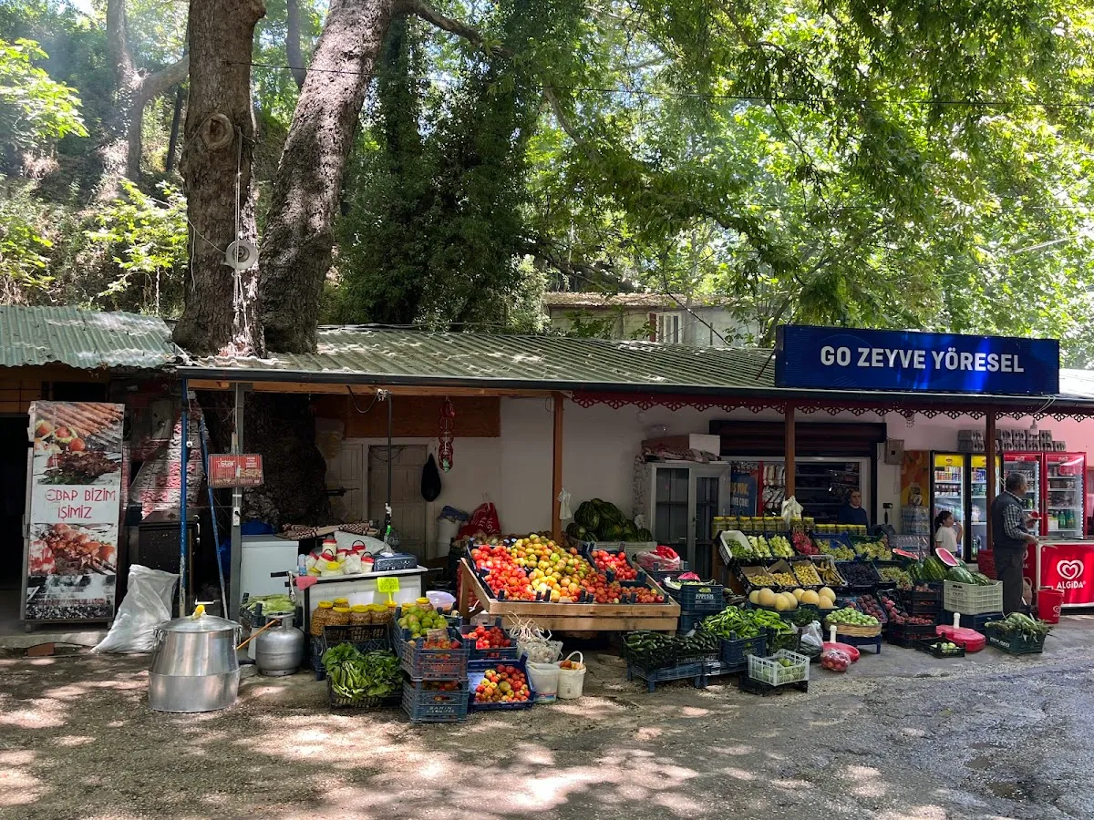 Zeyve Pazarı