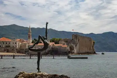 Bağarasında yangın büyümeden söndürüldü