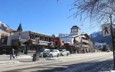 Başyayla'dan Bayır-Bucak'a yardım tırı