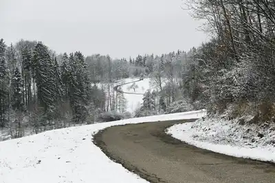 Bu gün saat 18.30 itibari ile karayolları ulaşım durumu