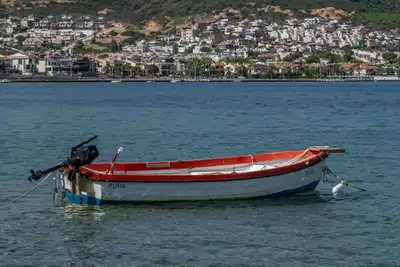 Ermenek Belediyesi Fen İşleri'nin kar ile mücadelesi yoğun bir biçimde devam ediyor!