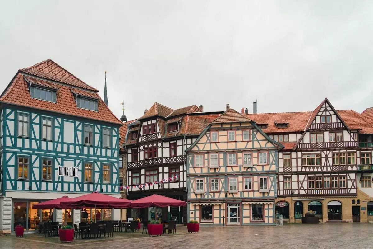 Charming view of Schmalkalden's historic market square with iconic half-timbered architecture.