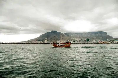 Freni patlayan kamyonun içinde can verdi