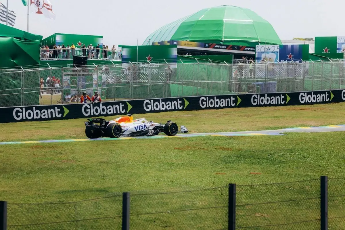 Thrilling Formula 1 action at the Interlagos Circuit in São Paulo, featuring high-speed racing.