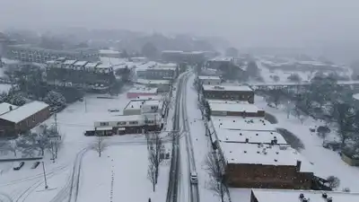 Karama'da Desen Sergisi açıldı