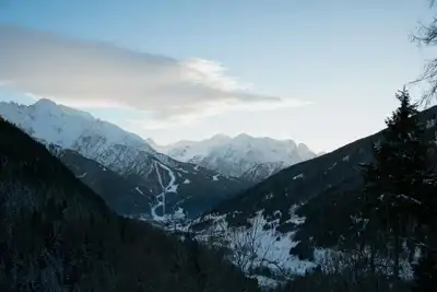 Majestic winter landscape of snowcapped mountains in Ponte di Legno, Italia.