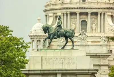 Statue of Edward VII on horseback in front of the Victoria Memorial in Kolkata, India.