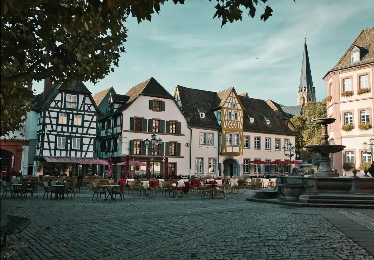 Picturesque old town square in Neustadt an der Weinstraße with traditional German architecture.