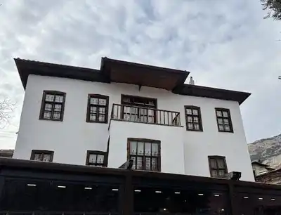 Tarihin ve Lezzetin Buluştuğu Nokta: Ayten Hanım Konağı
