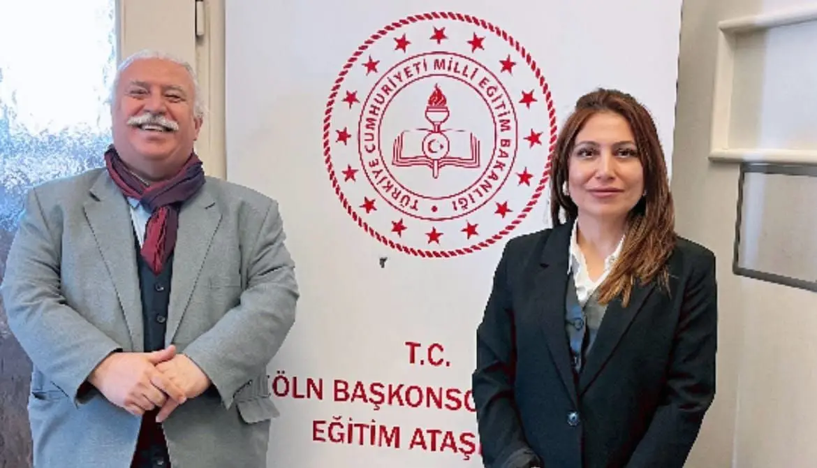 Köln Türk Başkonsolosluğu Eğitim Ateşesi Dr. Muhterem Dilbirliği ile Doç. Dr. Atiye Emiroğlu Almanya'da Ermenek üzerine görüştü