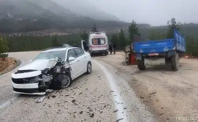 Ermenek'te Trafik Kazası: 3 Yaralı