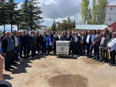 İlçemize Bağlı 26 Köye 225 Yeni Çöp Konteyneri Dağıtıldı: Çevre Temizliğinde Büyük Adım