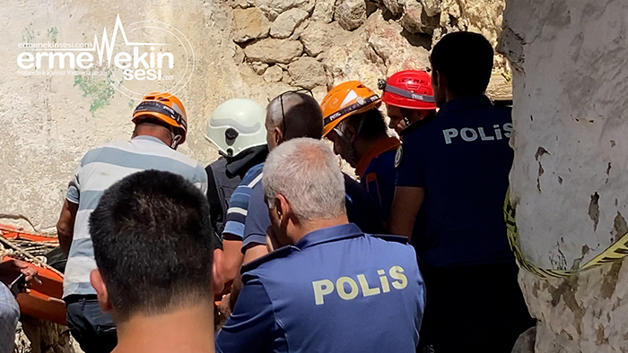 Bu gün Maraspoli Mağarası'nda hayatını kaybeden Mustafa Uğur, AFAD Ekipleri'nce mağaradan çıkarıldı