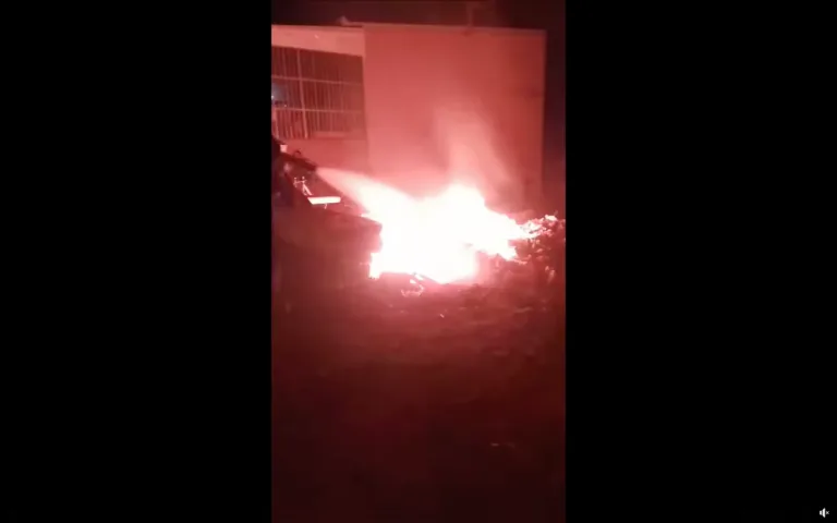 Ermenek Sanayi Bölgesinde Gece Vakti Çıkan Yangın Hızlı Müdahale ile Kontrol Altına Alındı
